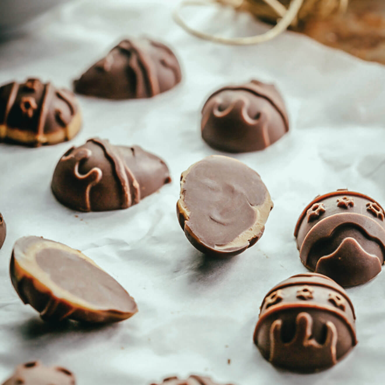 Vanilla fudge chocolate eggs