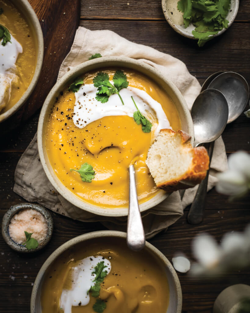 Roasted vegetable soup with turmeric and ginger | Nourish: plant-based ...