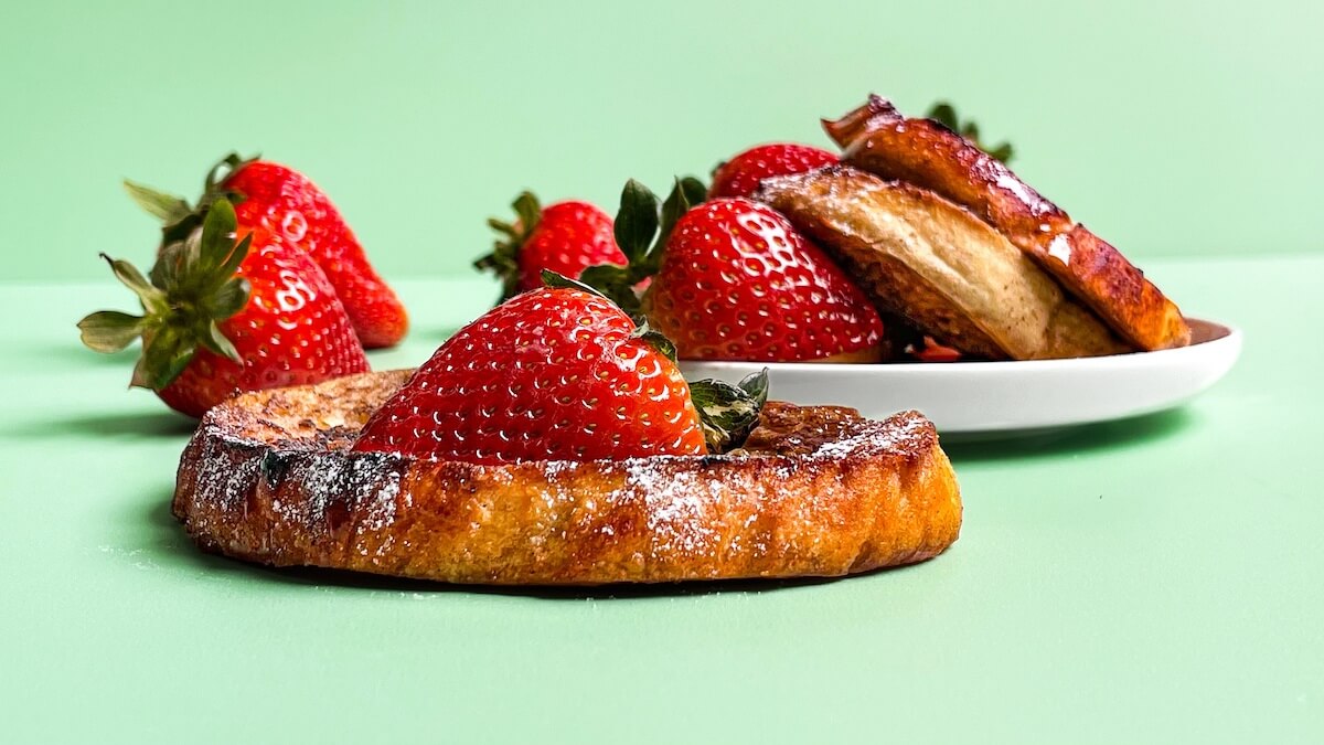 Sticky berry French toast | Nourish plant-based living