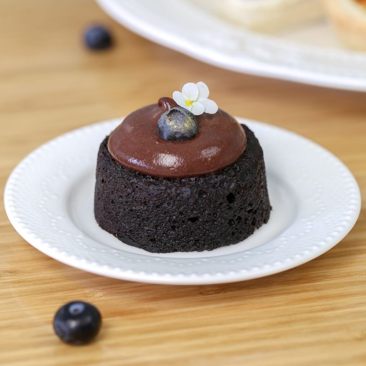 Mini Vegan Chocolate Cake