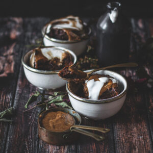 Sticky date pudding