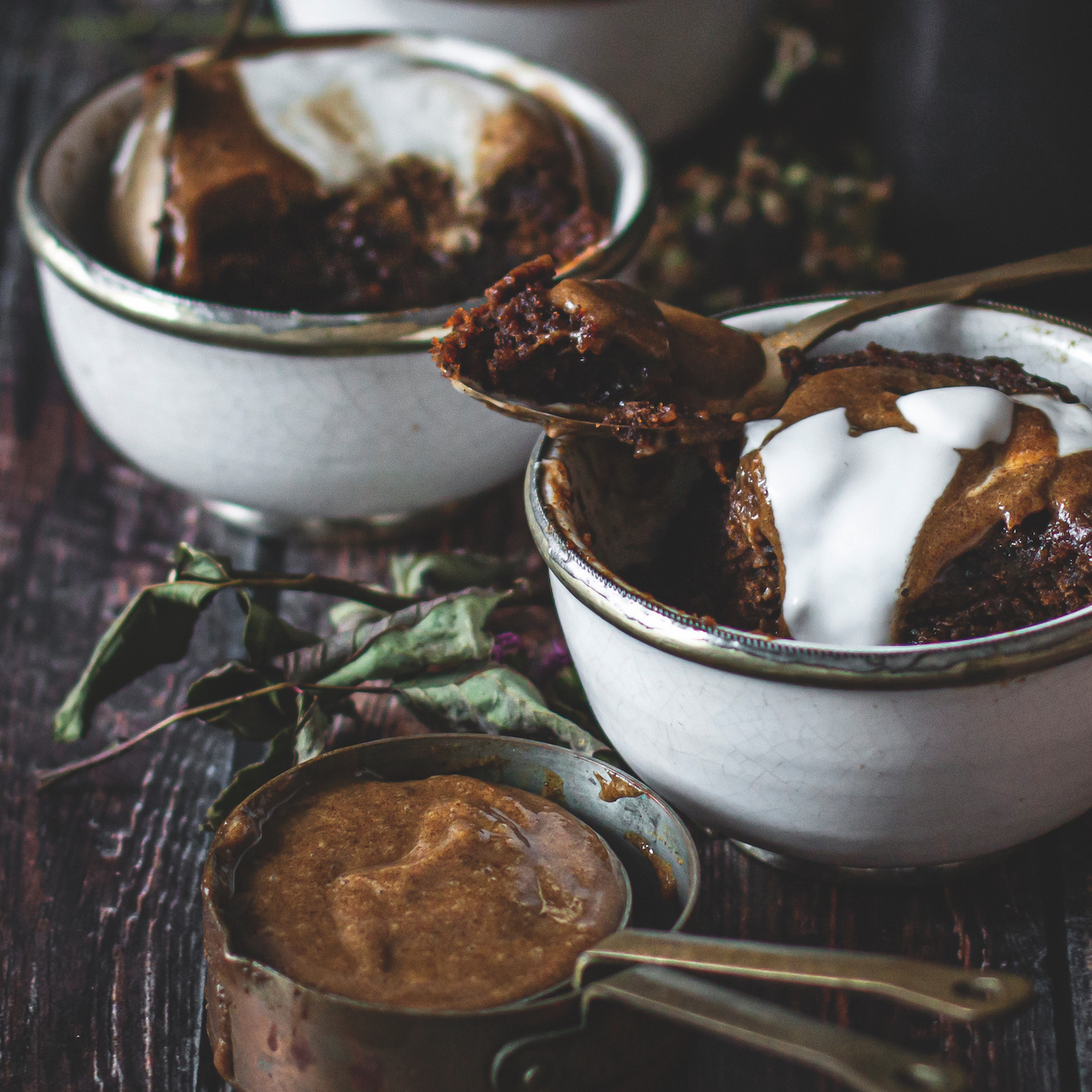 Vegan sticky date pudding