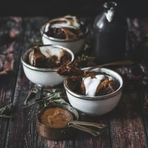 Sticky date pudding