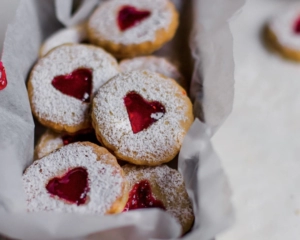 Love heart linzer cookies by Jade Woodd